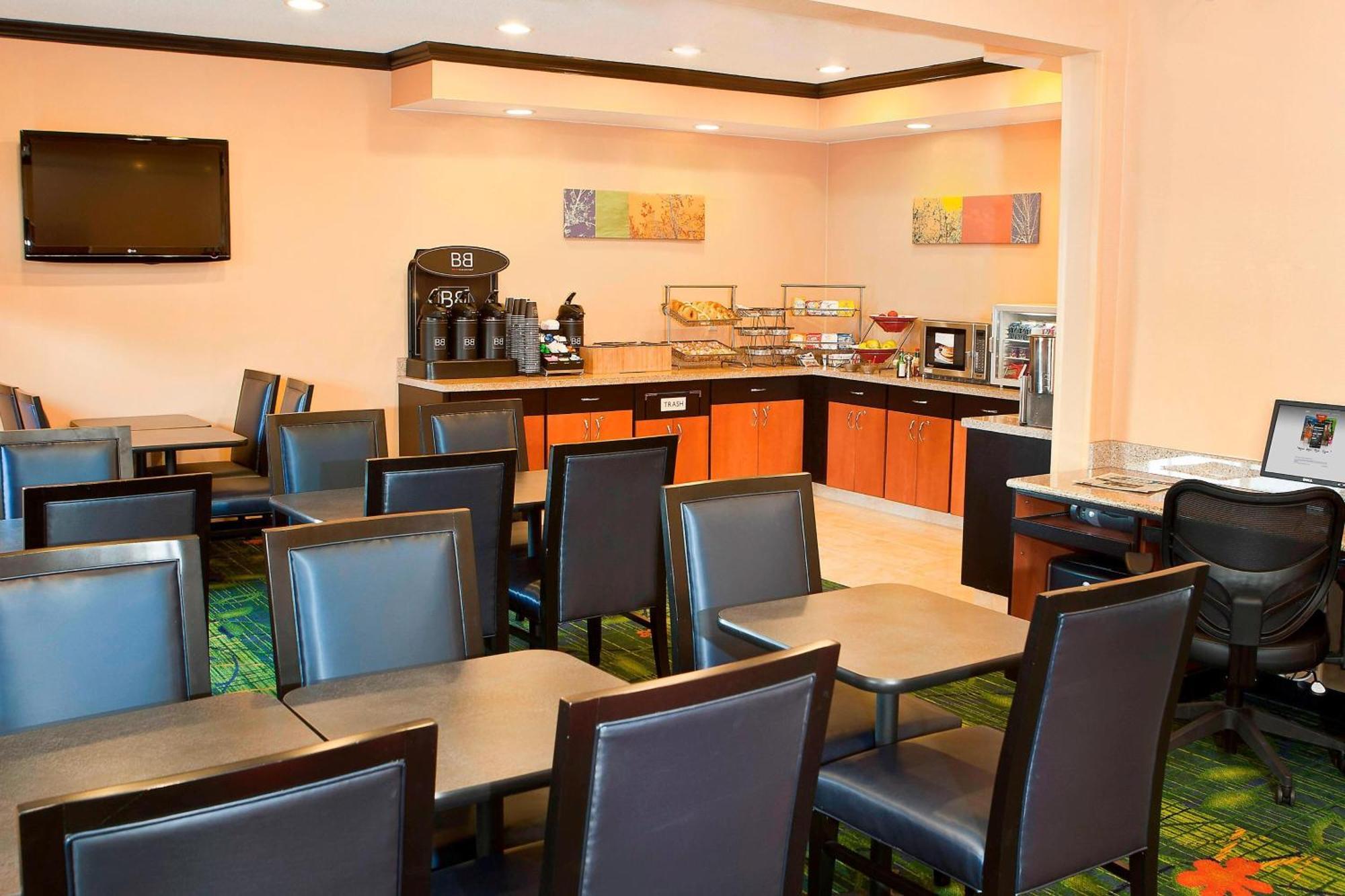 Fairfield Inn By Marriott Forsyth Decatur Экстерьер фото